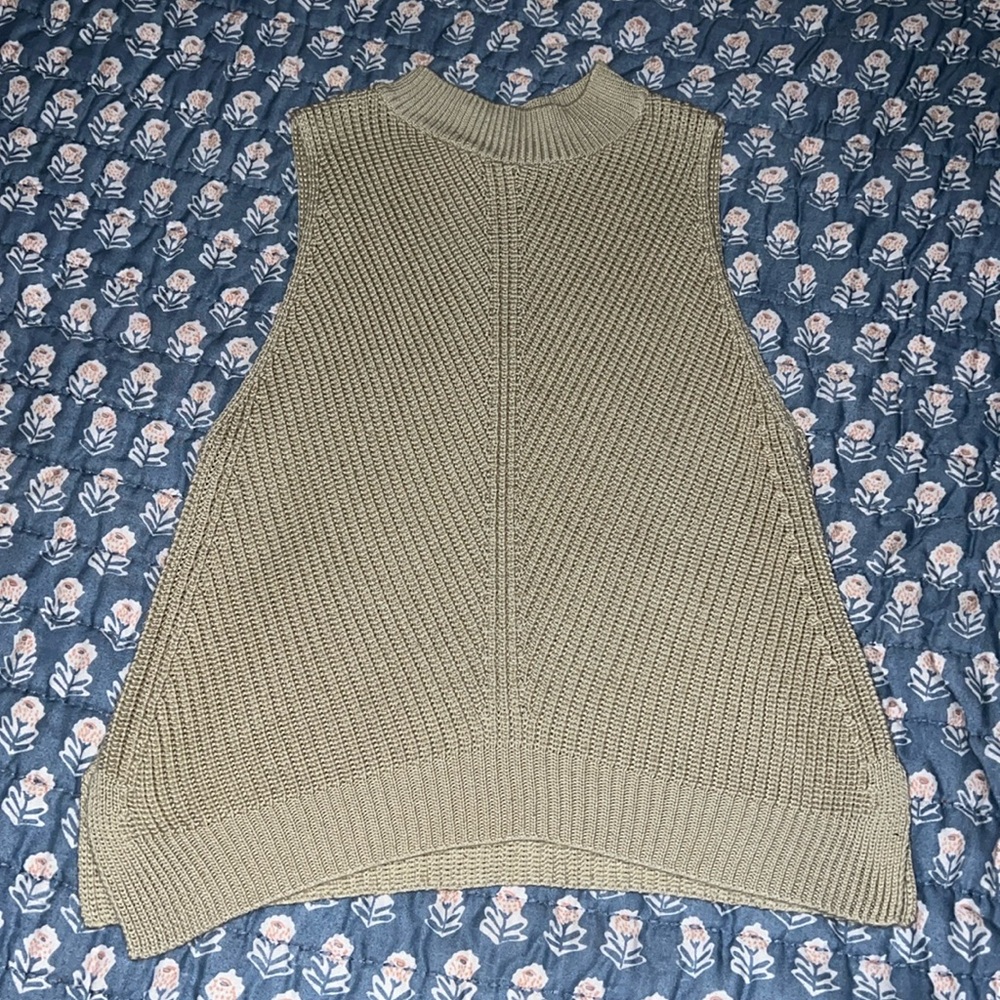 Beige Sleeveless Sweater Knit Top